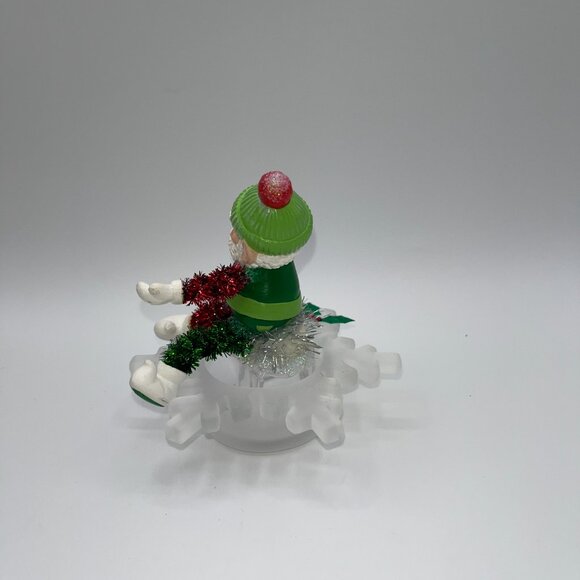 Vintage Ceramic Hand Painted Santa atop a vintage frosted glass snowflake OOAK - Picture 4 of 16